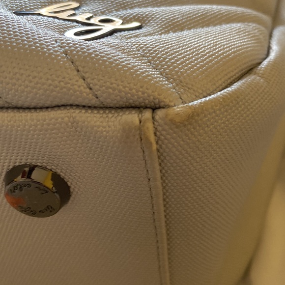 Lug Silver Attaché Tote Bag, EUC, Medium, Ample Storage, Travel Ready! Nice! - Picture 16 of 17